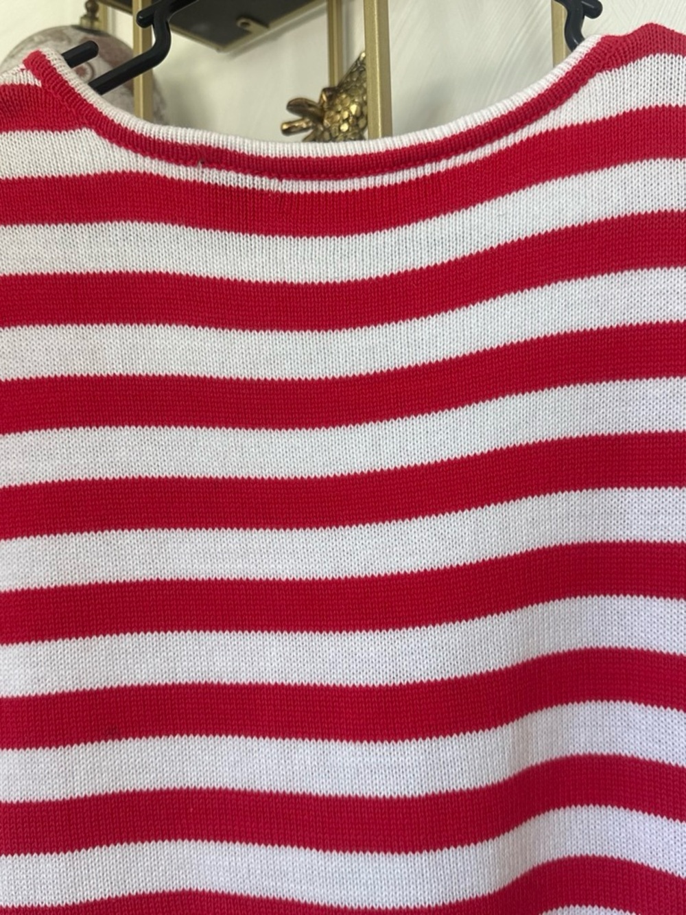 Crystal- Kobe Women’s Large Red & White Striped Women's Knit Top - Picture 8 of 11